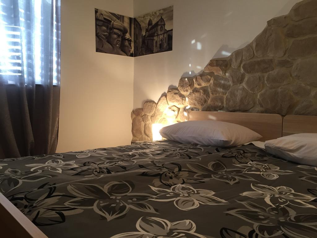 Apartments Ana+3 Šibenik Szoba fotó